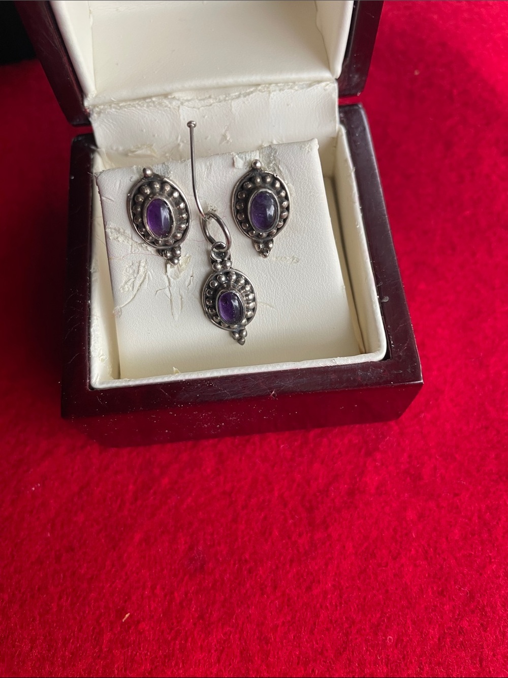 Sterling Silver Amethyst Drop Earrings & Pendant Set w/Decorative Beaded Accents